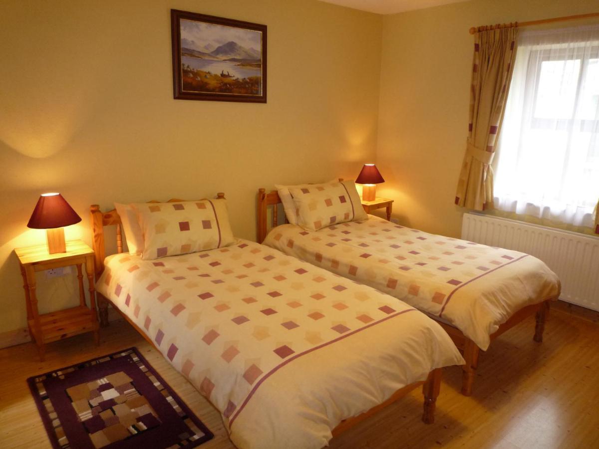 Lakeside Lodge Bantry Exterior foto